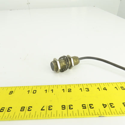 Balluff BN3-1804-Y-J Threaded Barrel Photoelectric Sensor