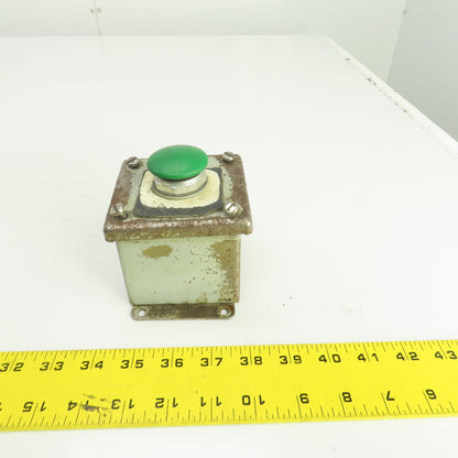 Allen Bradley 800T-D Momentary Contact Green Push Button Switch 600V W/Enclosure