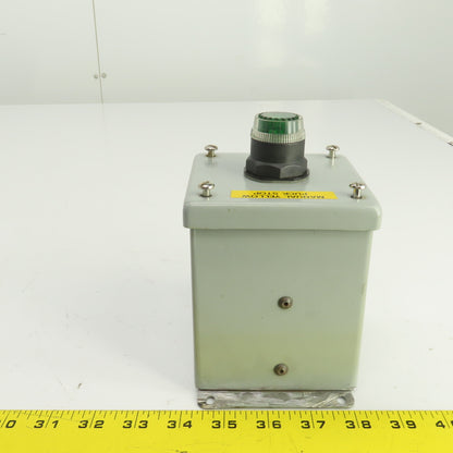 Square D 9001 KM35 24-28V Illuminated Green Switch Button W/Enclosure