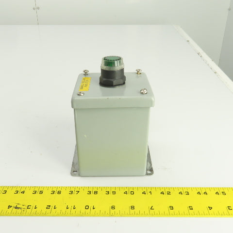 Square D 9001 KM35 24-28V Illuminated Green Switch Button W/Enclosure