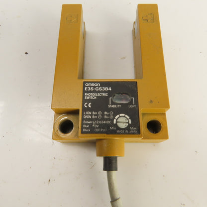 Omron E3S-GS3B4 Photoelectric Sensor Switch 12-24VDC