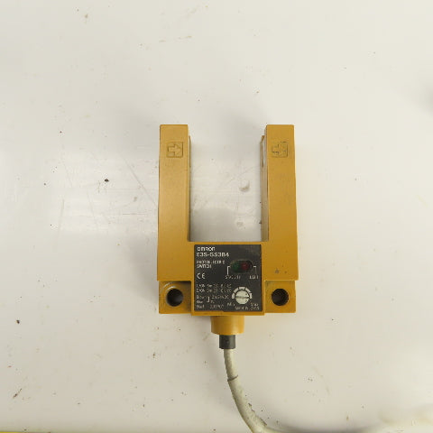 Omron E3S-GS3B4 Photoelectric Sensor Switch 12-24VDC