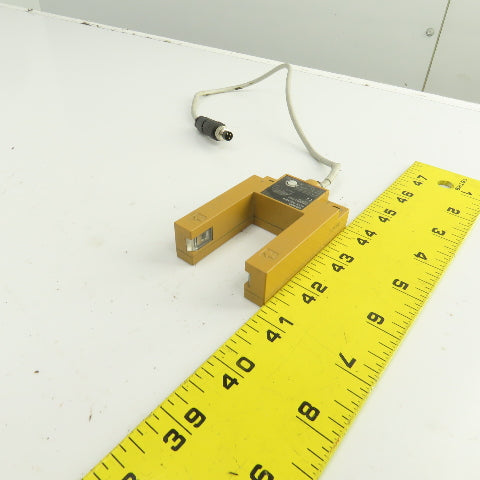 Omron E3S-GS3B4 Photoelectric Sensor Switch 12-24VDC