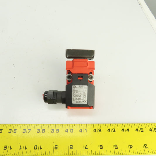 Allen Bradley 802F-S62P2 Ser A Safety Interlock Switch 10A 500V AC W/Key & Mount