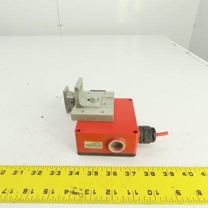 Allen Bradley 802F-TD6SM11 Ser A Safety Interlock Switch 10A 230/250V AC W/Key