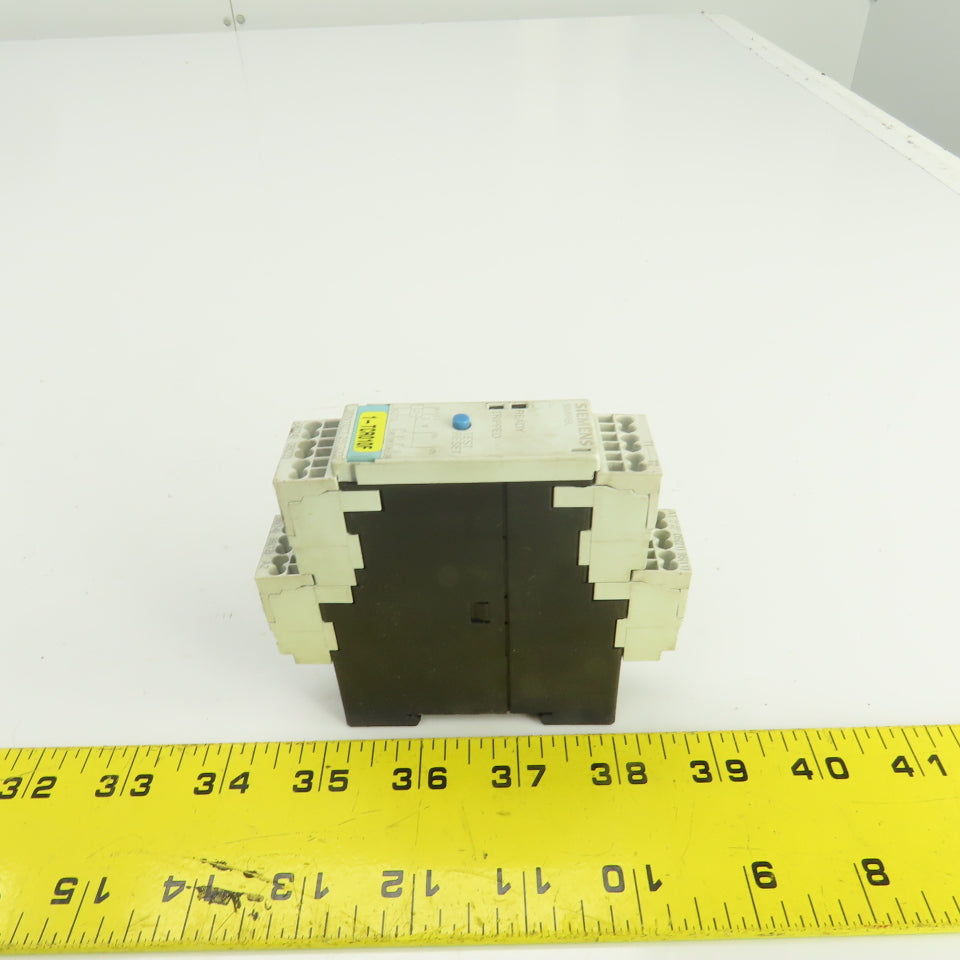 Siemens 3RN1011-2BG00 Thermistor Motor Protection Relay