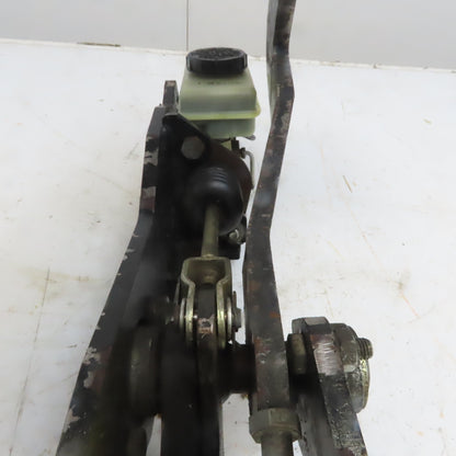 Yale Brake Master Cylinder Assembly From a GLC060TGNUAE084