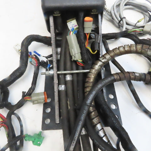 Yale Steering Column Assembly Switches & Wiring Harness From a GLC060TGNUAE084