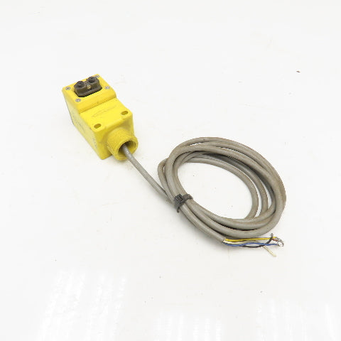 Banner Q45VR2FP Fiber Optic Amplifier 90-250V AC