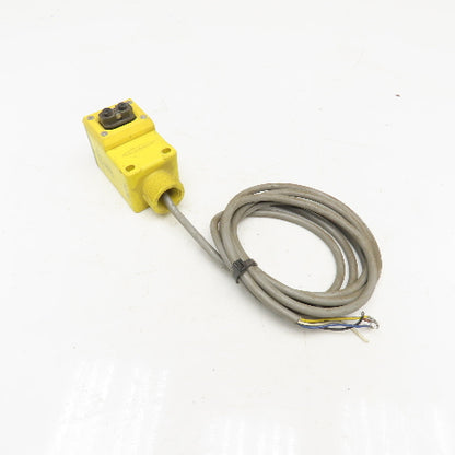 Banner Q45VR2FP Fiber Optic Amplifier 90-250V AC