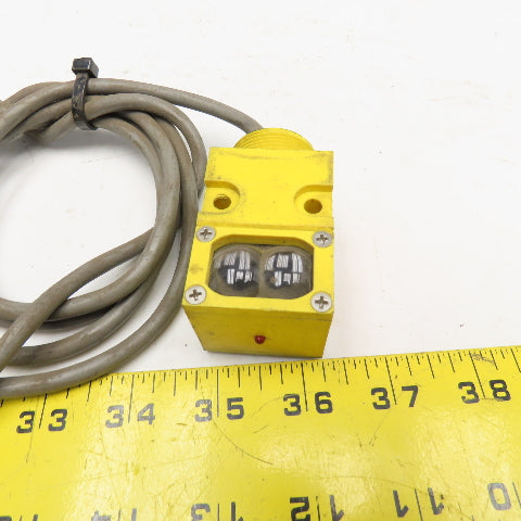 Banner SM2A912LV Valu-Beam 24-250VAC Photoelectric Sensor