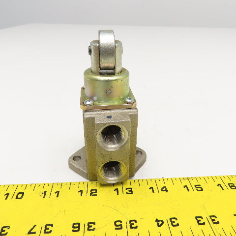 Parker C1337 3/8" NPT 2 Position Cam Plunger Pneumatic Switch