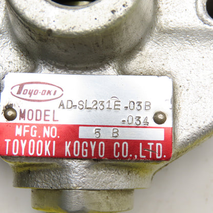 Toyooki AD-SL231E-03B-034 1/2" x 3/8" Port Single Solenoid Valve 100/110V Coil