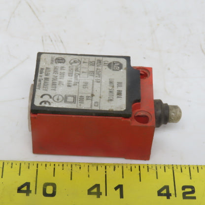 Allen Bradley 802A-A26P2-S9 Ser. A Rev. A Limit Switch W/Plunger 6A 300V