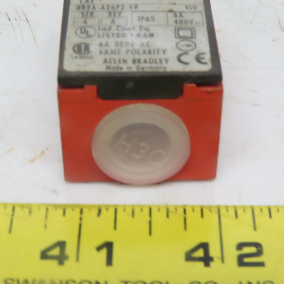 Allen Bradley 802A-A26P2-S9 Ser. A Rev. A Limit Switch W/Plunger 6A 300V