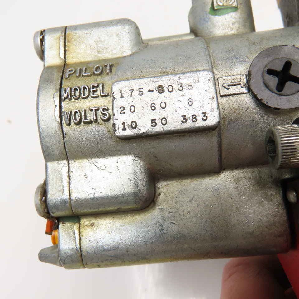 Shrader Bellows L675-38-102 4/2 Position Pneumatic Solenoid Valve 120V Coil