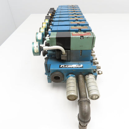 Numatics 152SA400K 4/2 Position Single Solenoid Valves Regulators Manifold 120V