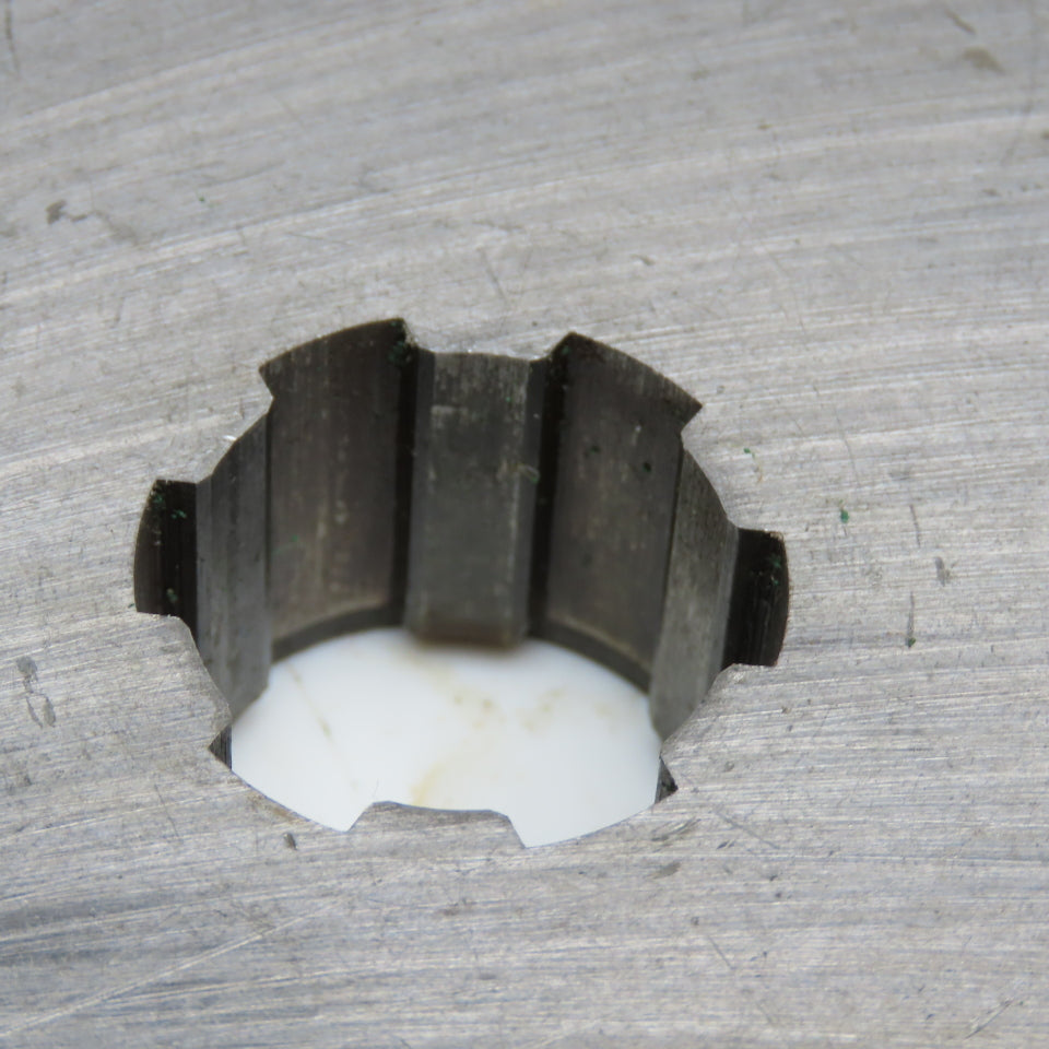 Namco 5.76" OD x 1-1/8" Left Hand Helical Gear 20°PA 1-1/4" Spline Shaft 56T