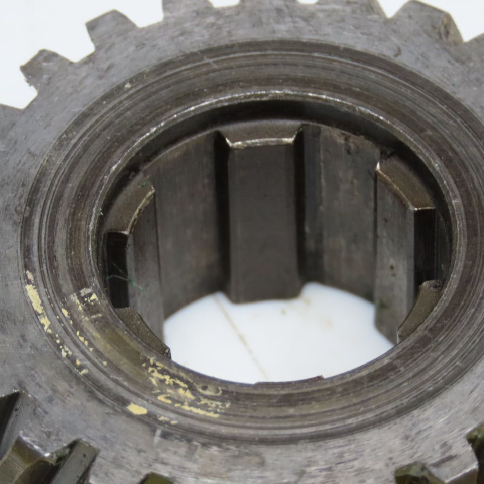 2.55" OD x 1-1/8" Right Hand Helical Gear 20°PA 1-1/4" Spline Shaft 24T