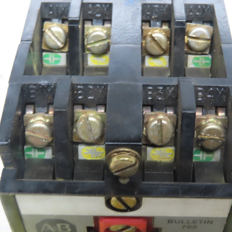 Allen Bradley 700-P440A1 Ser. B Control Relay 4 NOC & 4 NCC 120 VAC 60 HZ COIL