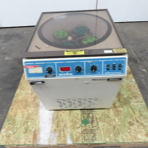 Beckman 356517 GPKR Bench Model Refrigerated Laboratory Centrifuge 120V