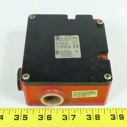 Allen Bradley 802F-TD60M11 Safety Key Interlock Switch 10A/300V AC