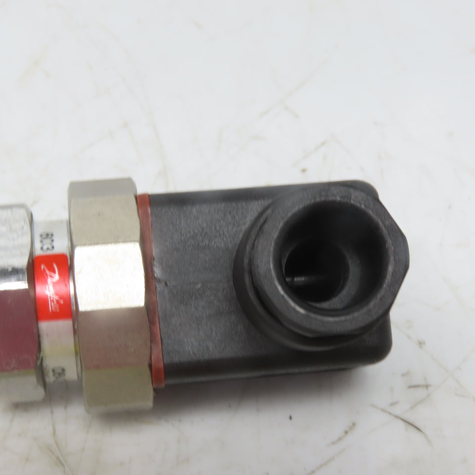 Danfoss 084Z6017 Temperature Sensor MBT 5250 300 mm 50°F To 200°F