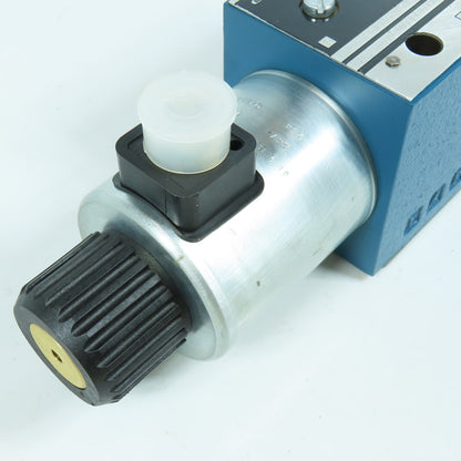 Bosch 9810232454 Hydraulic Directional Control Solenoid Valve 24V Coil 4600 PSI