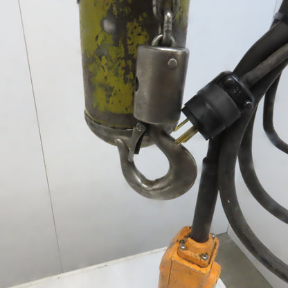 Lodestar Model A 1/8 Ton Electric Chain Hoist 10' Lift 32FPM 115V 1Ph