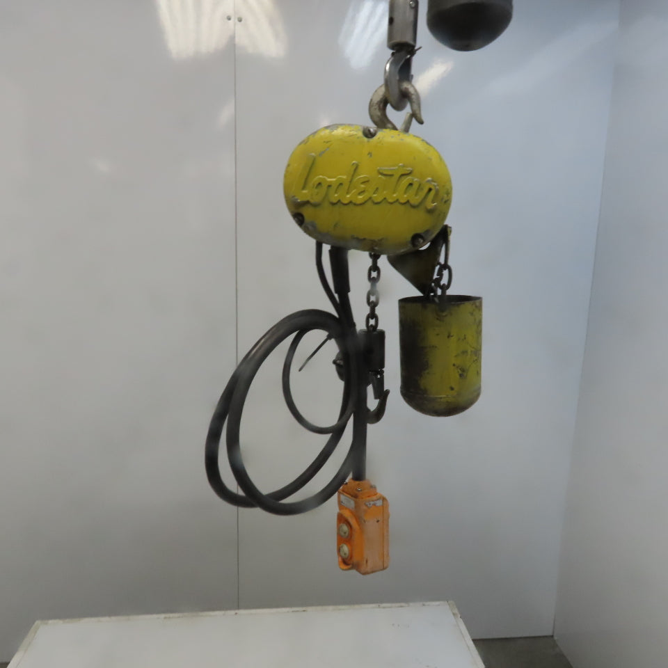 Lodestar Model A 1/8 Ton Electric Chain Hoist 10' Lift 32FPM 115V 1Ph