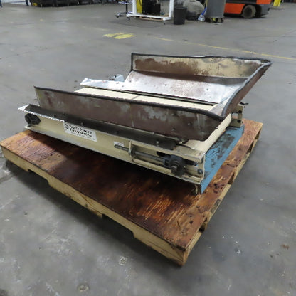 Plastic Process Equipment PUC-184 18" x 44" Infeed Slide Bed Belt Conveyor 10FPM 1Ph