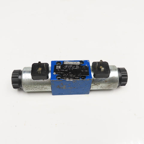 Krauss Maffei R900934623 3 Position Float Center Double Solenoid Valve 24VDC