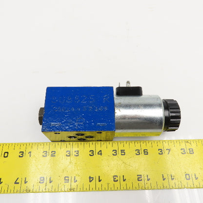 Krauss Maffei R900934628 4/2 Position Hydraulic Valve 24VDC Coil