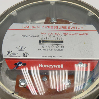 Honeywell C437D2003 120/240V Gas A/G/LP Pressure Switch 1"-26" WC
