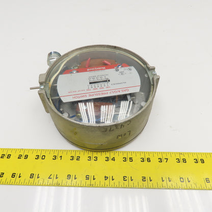 Honeywell C437D2003 120/240V Gas A/G/LP Pressure Switch 1"-26" WC