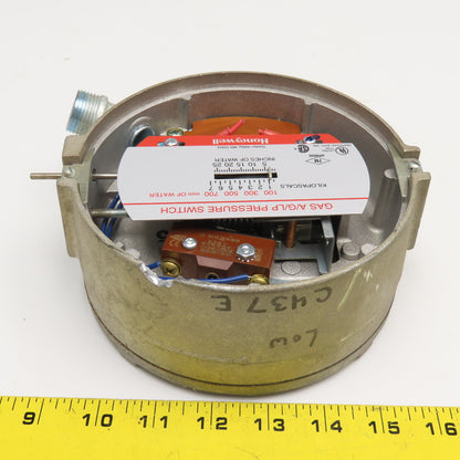 Honeywell C437D2003 120/240V Gas A/G/LP Pressure Switch 1"-26" WC Missing Lens