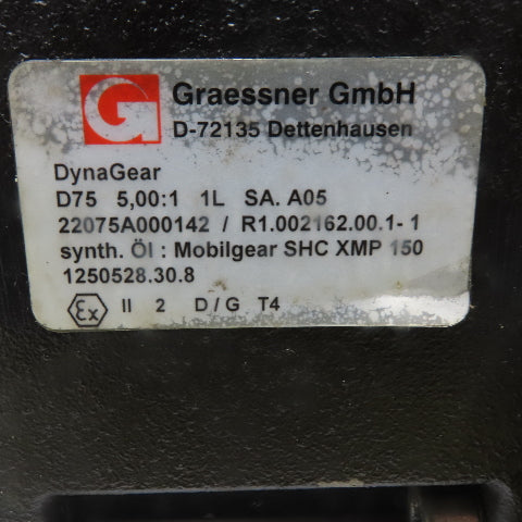 KEB 42.SM-200-44CJ Servo Motor 4500R 330V W/Dyna Gear Box 5:1 Speed Reducer