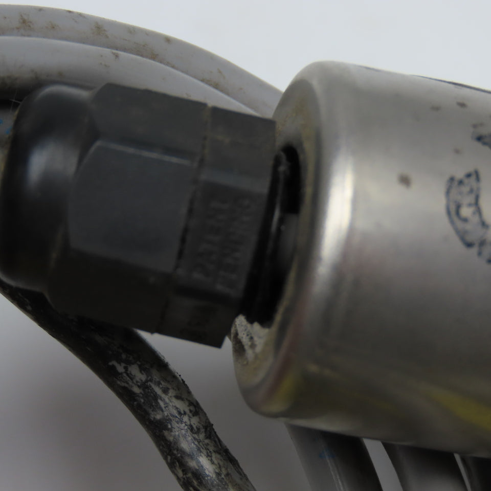 Omega PX302-200AV 0-200PSI 10VDC Pressure Transducer 1/4" NPT Slight Damage