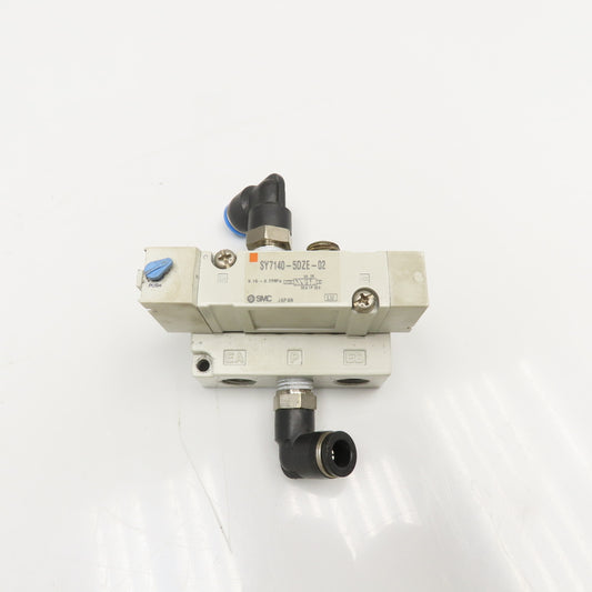 SMC SY7140-5DZE-02 Pneumatic Solenoid Valve 2 Position 1/4" NPT Manifold