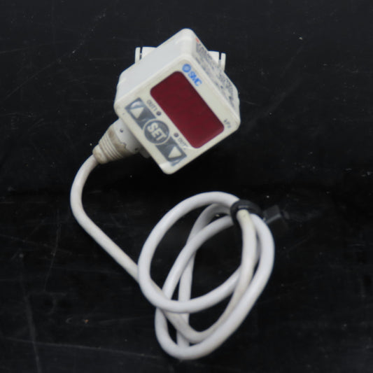 SMC ZSE40-T1-62L 10-101.3kPa Vacuum Pressure Switch 12-24VDC 1/8" Port 4mm