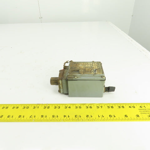 Square D Class 9012 GAW-4 Pressure Switch 15-75 PSI 600V