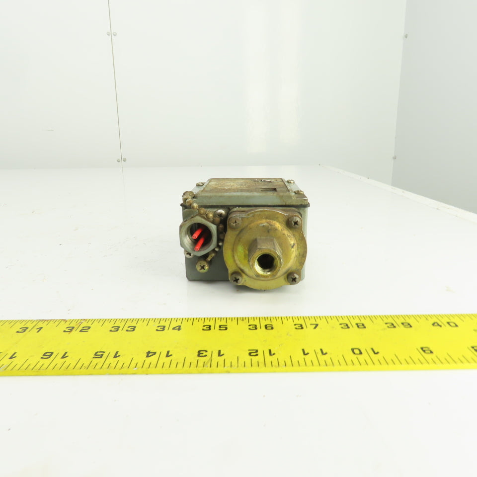Square D Class 9012 GAW-4 Pressure Switch 15-75 PSI 600V