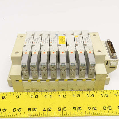 SMC SMC SV2100R-5FU Single Solenoid 8 Valve Bank 24VDC