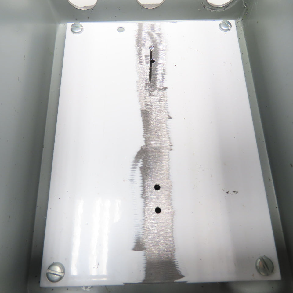Hoffman A806CHQR 8" x 6" x 3-1/2" Deep Electrical Enclosure Type 12,13 W/ Plate