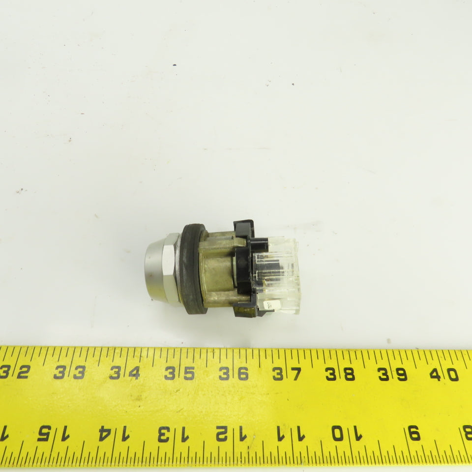 Eaton HT8A 1273C46H01 Green Momentary Contact Push Button Switch 600VAC