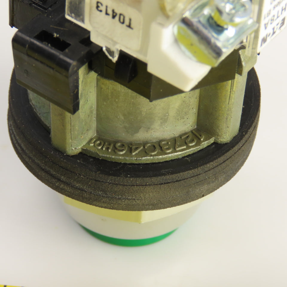 Eaton HT8A 1273C46H01 Green Momentary Contact Push Button Switch 600VAC