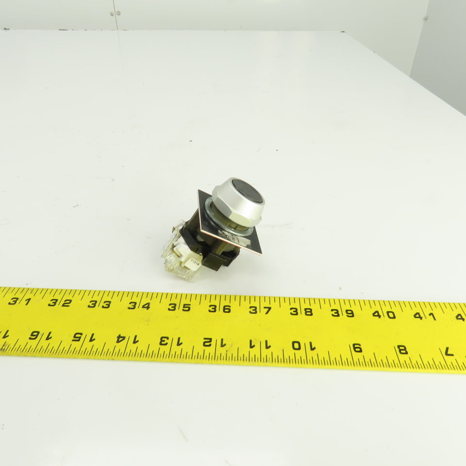 Eaton HT8A 1273C46H01 Black Momentary Contact Push Button Switch 600VAC