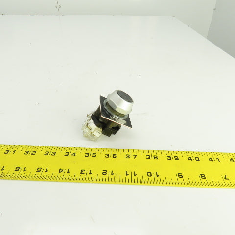 Eaton HT8A 1273C46H01 Black Momentary Contact Push Button Switch 600VAC
