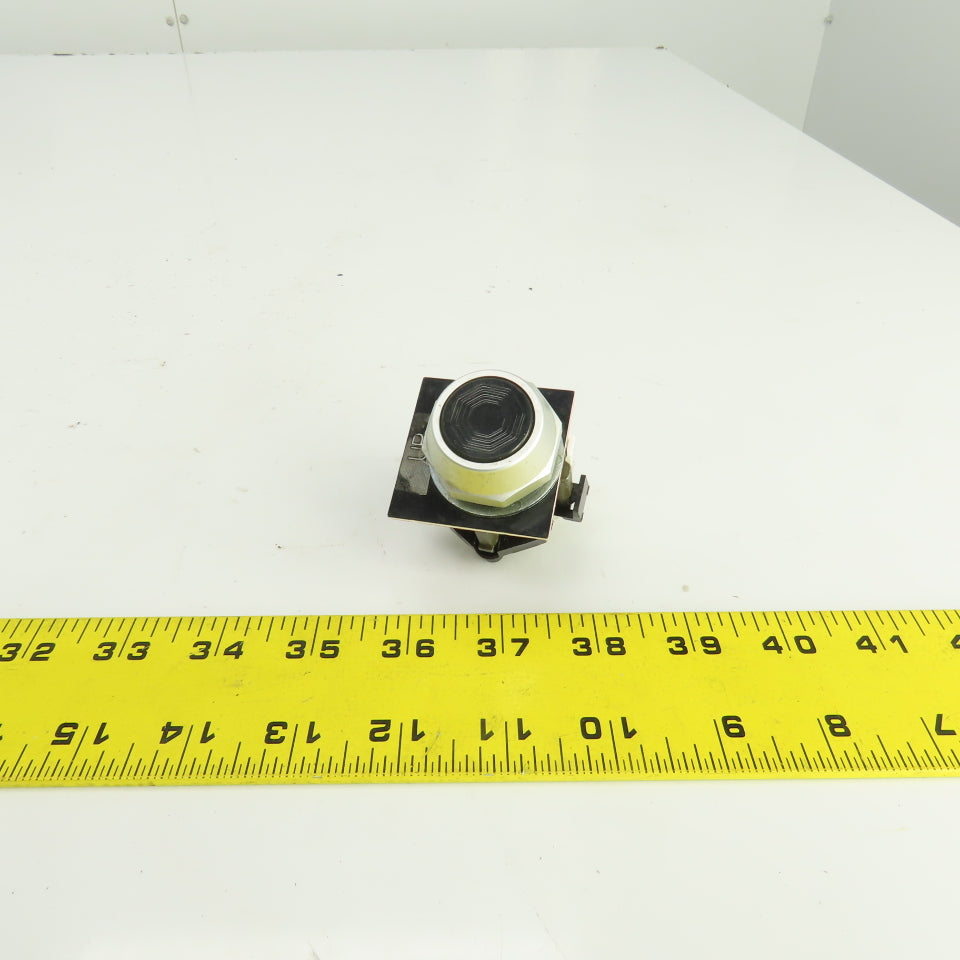 Eaton HT8A 1273C46H01 Black Momentary Contact Push Button Switch 600VAC