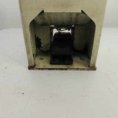 Trumpf Laser Start Control Operator Pedestal W/Foot Switch & Light Curtain